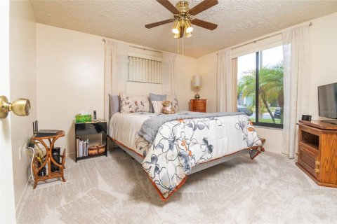 Villa ou maison à vendre à New Port Richey, Floride: 2 chambres, 105.26 m2 № 2167242 - photo 9