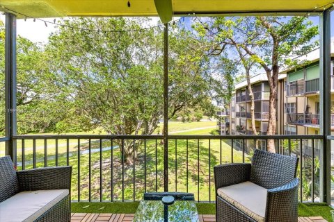 Copropriété à louer à Lauderhill, Floride: 2 chambres, 122.63 m2 № 2064014 - photo 16