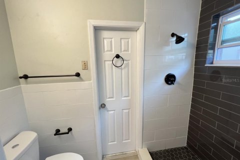 House in Clearwater, Florida 3 bedrooms, 129.13 sq.m. № 1883194 - photo 6