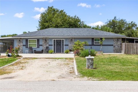 Villa ou maison à vendre à Port Charlotte, Floride: 3 chambres, 144.93 m2 № 1807938 - photo 5