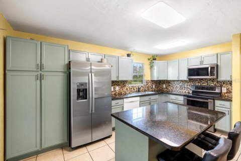Villa ou maison à vendre à Port Charlotte, Floride: 3 chambres, 144.93 m2 № 1807938 - photo 20