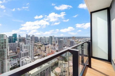 Купить кондоминиум в Майами, Флорида 33.63м2, № 1988379 - фото 16