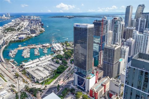 Купить кондоминиум в Майами, Флорида 33.63м2, № 1988379 - фото 5