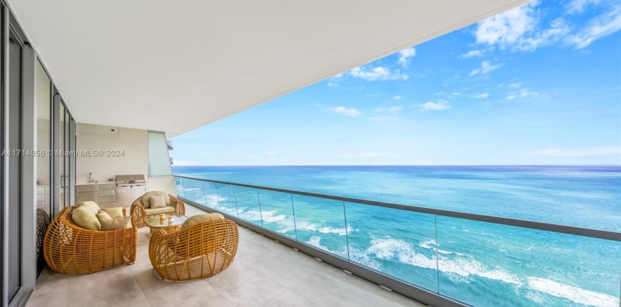 Condo in Sunny Isles Beach, Florida, 3 bedrooms № 1714271