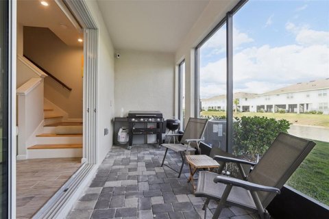 Townhouse in VOLANTI in Lutz, Florida 3 bedrooms, 156.08 sq.m. № 1565453 - photo 20
