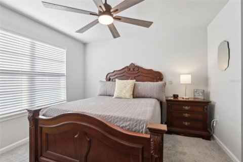 Townhouse in VOLANTI in Lutz, Florida 3 bedrooms, 156.08 sq.m. № 1565453 - photo 15