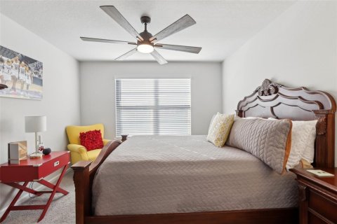 Townhouse in VOLANTI in Lutz, Florida 3 bedrooms, 156.08 sq.m. № 1565453 - photo 16