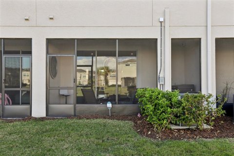 Townhouse in VOLANTI in Lutz, Florida 3 bedrooms, 156.08 sq.m. № 1565453 - photo 23