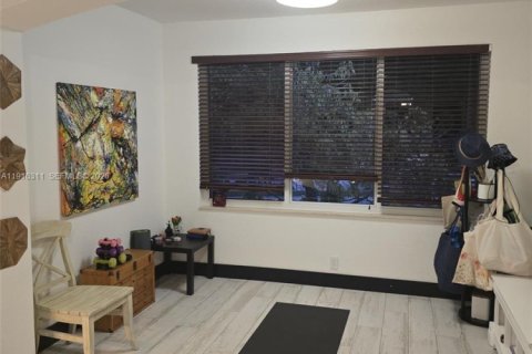 House in Weston, Florida 5 bedrooms, 345.13 sq.m. № 2057435 - photo 17