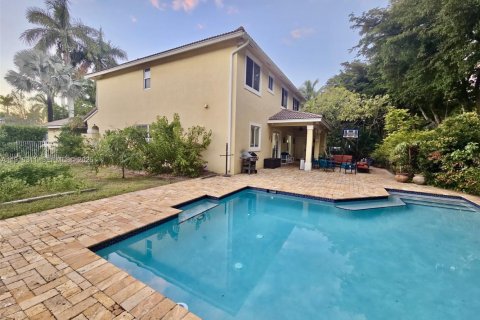 House in Weston, Florida 5 bedrooms, 345.13 sq.m. № 2057435 - photo 24