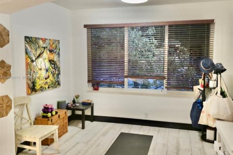 House in Weston, Florida 5 bedrooms, 345.13 sq.m. № 2057435 - photo 8