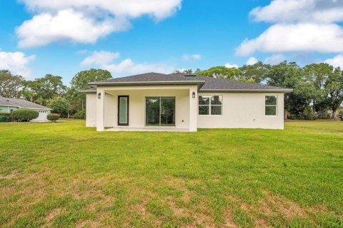 Villa ou maison à vendre à Lady Lake, Floride: 4 chambres, 194.44 m2 № 2227662 - photo 3