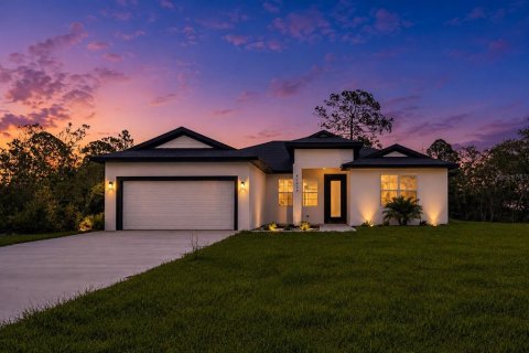 Villa ou maison à vendre à Lady Lake, Floride: 4 chambres, 194.44 m2 № 2227662 - photo 2