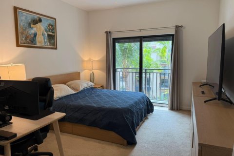Condo in Palm Beach Gardens, Florida, 2 bedrooms № 2183187 - photo 13