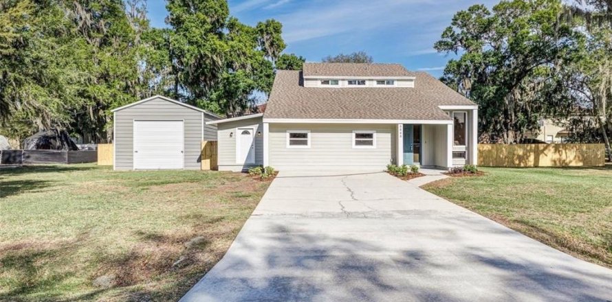 Villa ou maison à Mulberry, Floride 4 chambres, 200.3 m2 № 2415430
