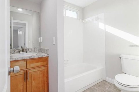 Villa ou maison à louer à Mulberry, Floride: 4 chambres, 200.3 m2 № 2415430 - photo 8