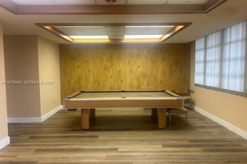 Condo in Miami, Florida, 2 bedrooms  № 2044492 - photo 17