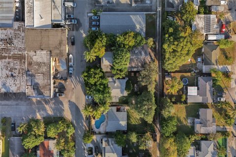 Купить коммерческую недвижимость в Форт-Лодердейл, Флорида 573.02м2, № 1964515 - фото 2