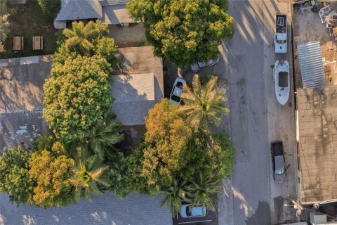 Купить коммерческую недвижимость в Форт-Лодердейл, Флорида 573.02м2, № 1964515 - фото 22