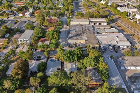 Купить коммерческую недвижимость в Форт-Лодердейл, Флорида 573.02м2, № 1964515 - фото 14