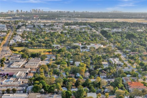 Купить коммерческую недвижимость в Форт-Лодердейл, Флорида 573.02м2, № 1964515 - фото 8