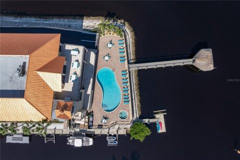 Copropriété à vendre à Punta Gorda, Floride: 3 chambres, 153.01 m2 № 2320858 - photo 13