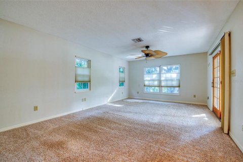 House in Clearwater, Florida 5 bedrooms, 327.11 sq.m. № 1918617 - photo 29