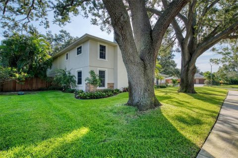 House in Clearwater, Florida 5 bedrooms, 327.11 sq.m. № 1918617 - photo 7
