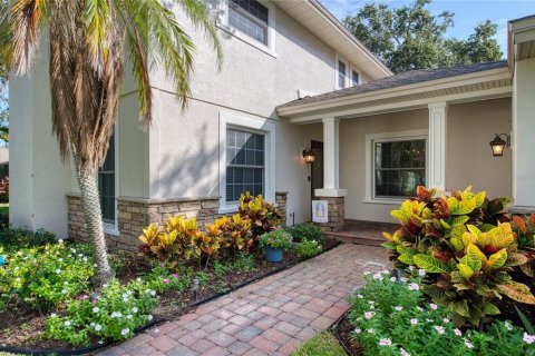 House in Clearwater, Florida 5 bedrooms, 327.11 sq.m. № 1918617 - photo 3