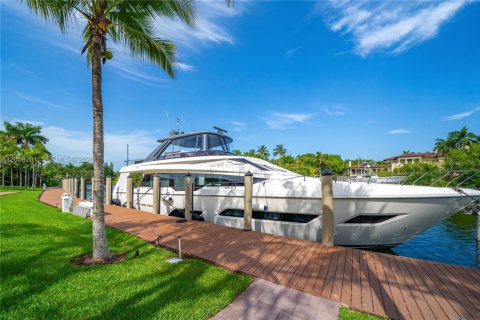 Casa en venta en Coral Gables, Florida, 8 dormitorios, 1225.66 m2 № 2185585 - foto 18