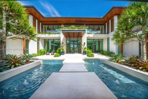 Casa en venta en Coral Gables, Florida, 8 dormitorios, 1225.66 m2 № 2185585 - foto 6