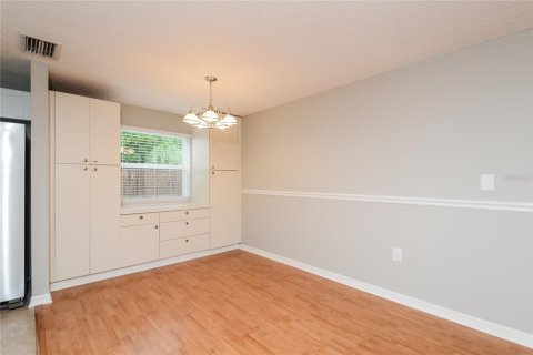 Casa en alquiler en Sarasota, Florida, 3 dormitorios, 143.63 m2 № 1876997 - foto 5