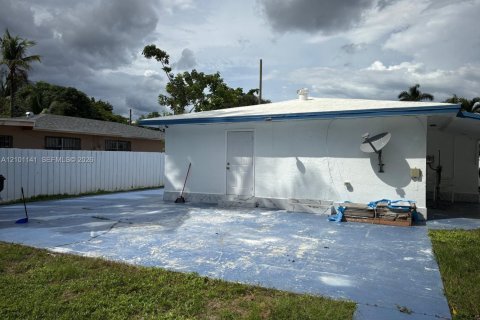 Villa ou maison à vendre à North Miami Beach, Floride: 3 chambres, 122.26 m2 № 2401336 - photo 22