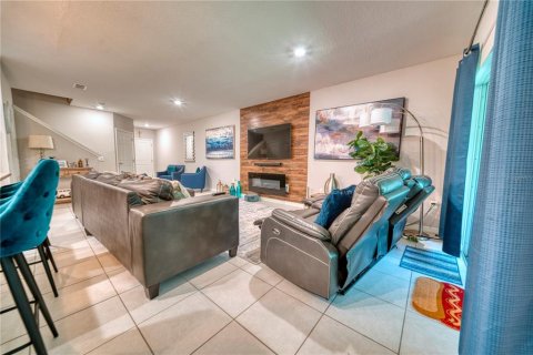Adosado en venta en Kissimmee, Florida, 3 dormitorios, 187.57 m2 № 2233150 - foto 6