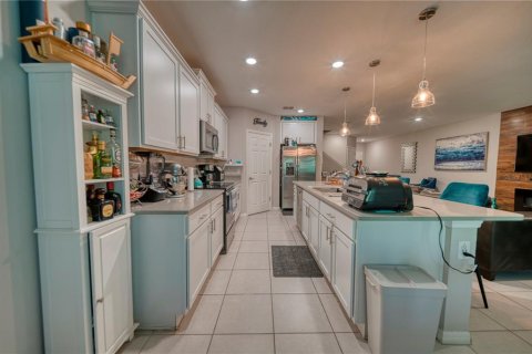 Adosado en venta en Kissimmee, Florida, 3 dormitorios, 187.57 m2 № 2233150 - foto 4