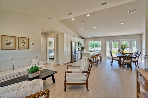 Villa ou maison à vendre à Hawthorne, Floride: 3 chambres, 130.9 m2 № 2144917 - photo 5