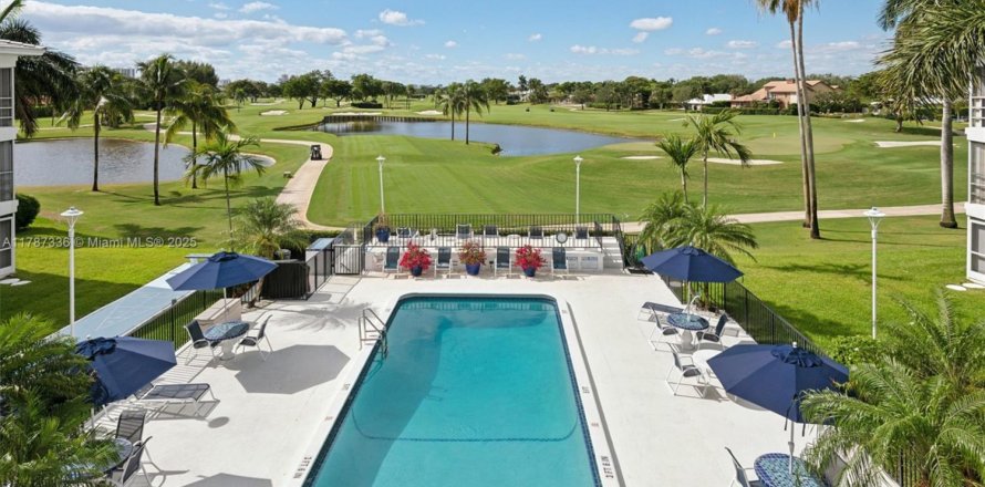 Condominio en Fort Lauderdale, Florida, 1 dormitorio  № 1704597