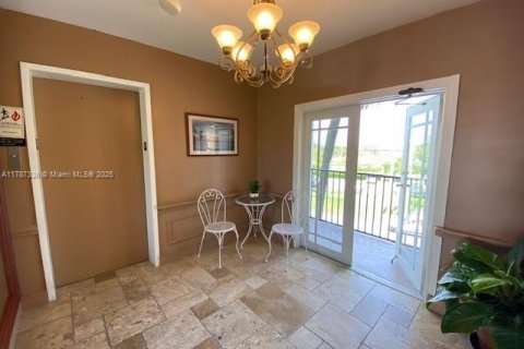 Condominio en venta en Fort Lauderdale, Florida, 1 dormitorio, 68.75 m2 № 1704597 - foto 16