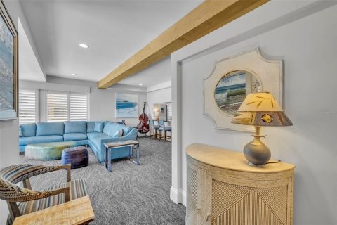 Condo in Winter Park, Florida, 2 bedrooms № 2147743 - photo 4