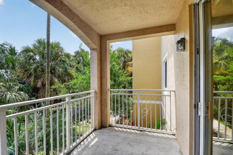 Condo in West Palm Beach, Florida, 3 bedrooms  № 2316269 - photo 14