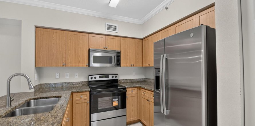 Condo in West Palm Beach, Florida, 3 bedrooms  № 2316269