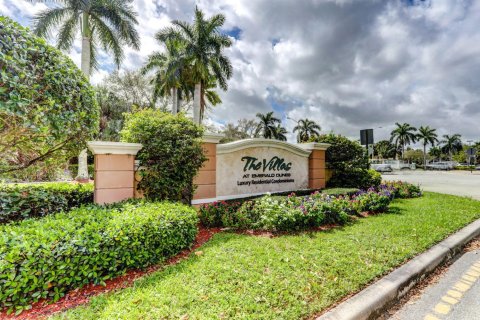 Condo in West Palm Beach, Florida, 3 bedrooms  № 2316269 - photo 19