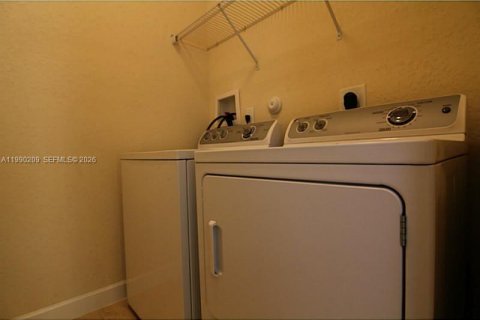 Villa ou maison à vendre à Doral, Floride: 3 chambres, 185.06 m2 № 2183320 - photo 25
