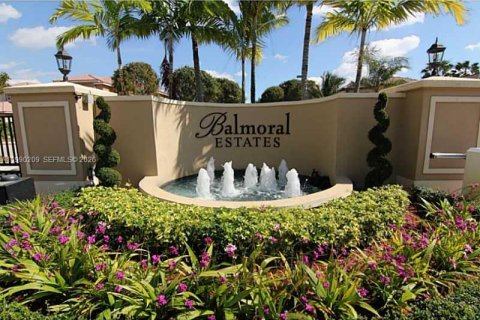 Villa ou maison à Doral, Floride 3 chambres, 185.06 m2 № 2183320