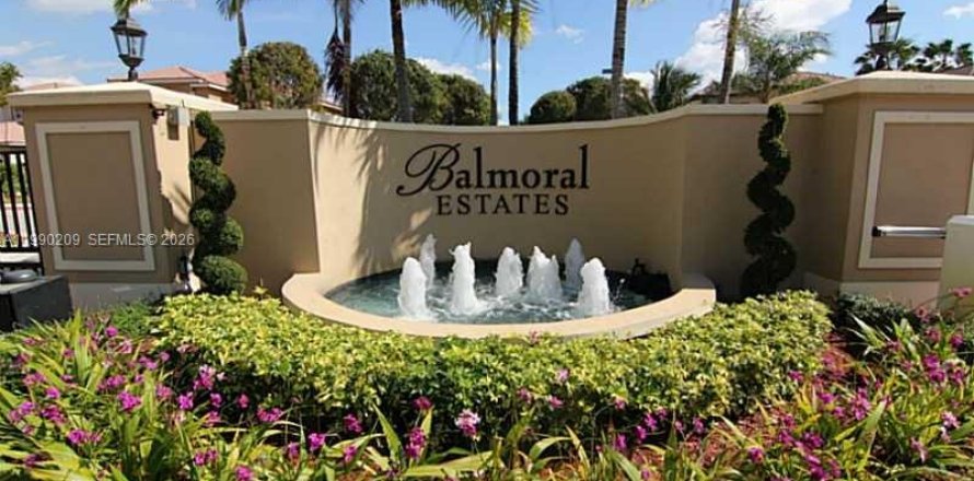 Villa ou maison à Doral, Floride 3 chambres, 185.06 m2 № 2183320