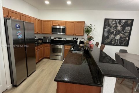 Villa ou maison à vendre à Doral, Floride: 3 chambres, 185.06 m2 № 2183320 - photo 4