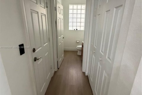 Villa ou maison à vendre à Doral, Floride: 3 chambres, 185.06 m2 № 2183320 - photo 16