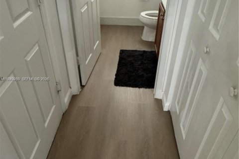 Villa ou maison à vendre à Doral, Floride: 3 chambres, 185.06 m2 № 2183320 - photo 5