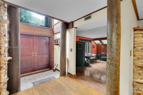 Villa ou maison à vendre à Fort Lauderdale, Floride: 4 chambres, 440.64 m2 № 1972079 - photo 10