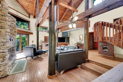 Villa ou maison à vendre à Fort Lauderdale, Floride: 4 chambres, 440.64 m2 № 1972079 - photo 27